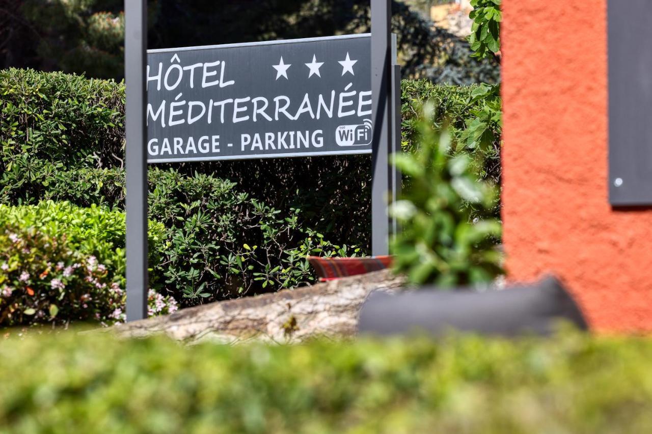 Hotel Mediterranee Колюр Екстериор снимка
