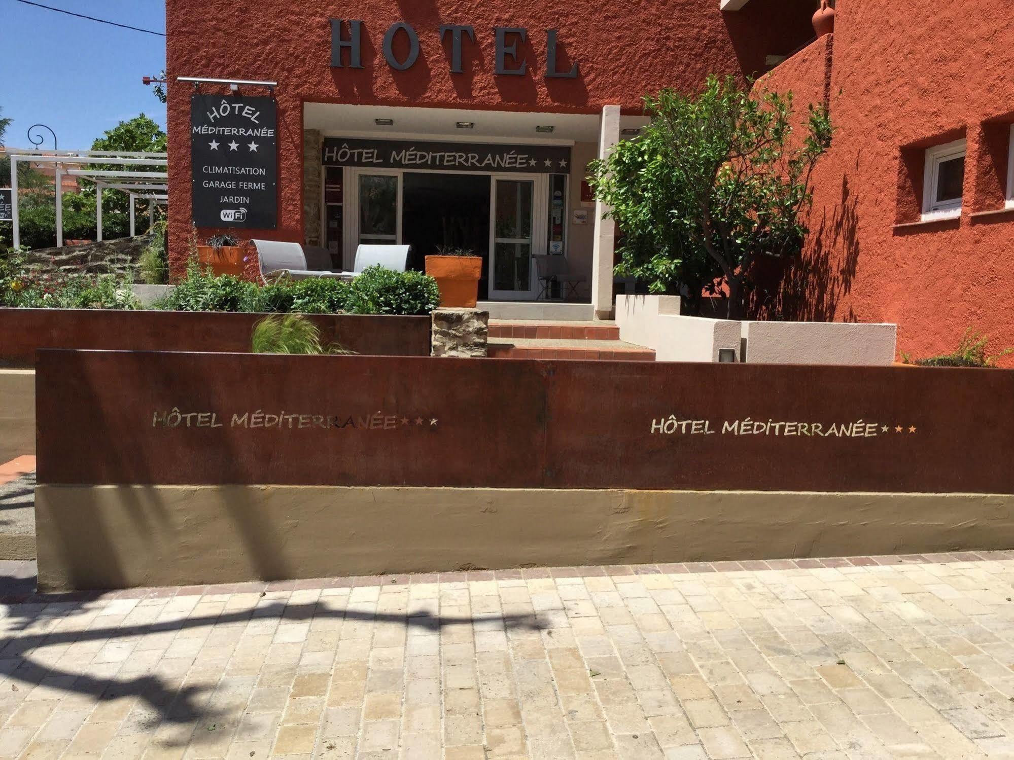 Hotel Mediterranee Колюр Екстериор снимка